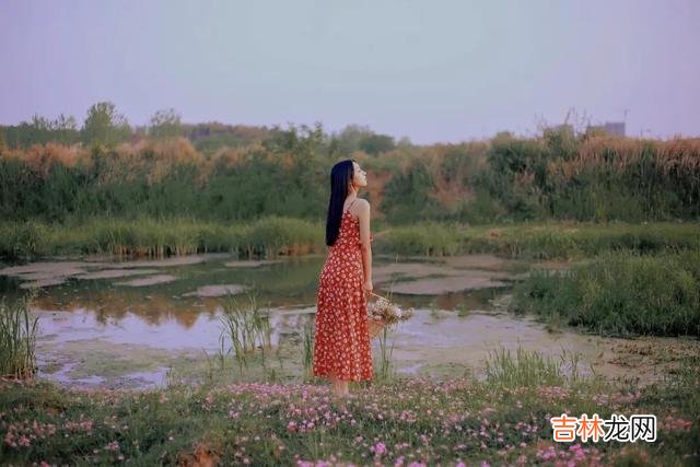 1.都说在爱情里 不要去爱那个，总是让你觉得很累的男人