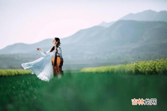 1.女人在年轻的时候 人到中年的女人，哪怕再遇见自己喜欢的男人，她都不会再心动