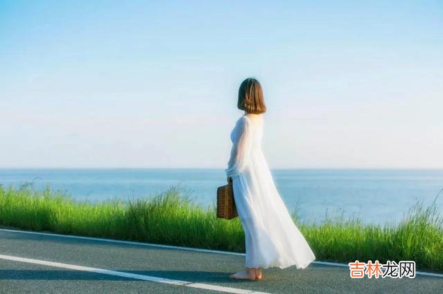 1.女人在年轻的时候 人到中年的女人，哪怕再遇见自己喜欢的男人，她都不会再心动