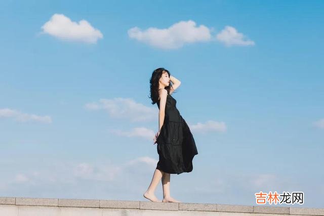 1.感情是一件很自然的事情 一段爱意的消失，从来不是一个人的责任，而是两个人缘分的散尽