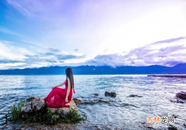1.感情是一件很自然的事情 一段爱意的消失，从来不是一个人的责任，而是两个人缘分的散尽