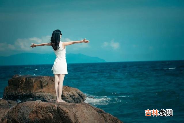 男女之间的感情 一段能让男人喜欢的，除了睡你，其实更渴望这3种“两感觉”