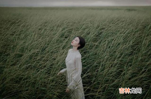 男女之间的感情 一段能让男人喜欢的，除了睡你，其实更渴望这3种“两感觉”
