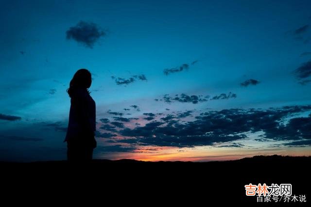 1.生活中 凡事太追求完美，凡事太执着，最后只会什么都得不到
