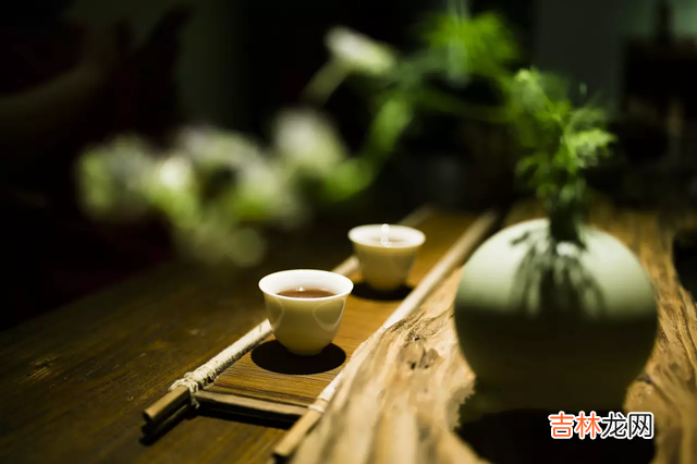 1.|在男人眼中，最重要的从来不就是女人和爱情，而是自己