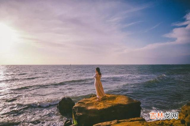 1.在感情生活当中 两个人之间的爱情,不能够以是否有“第一次”来进行衡量