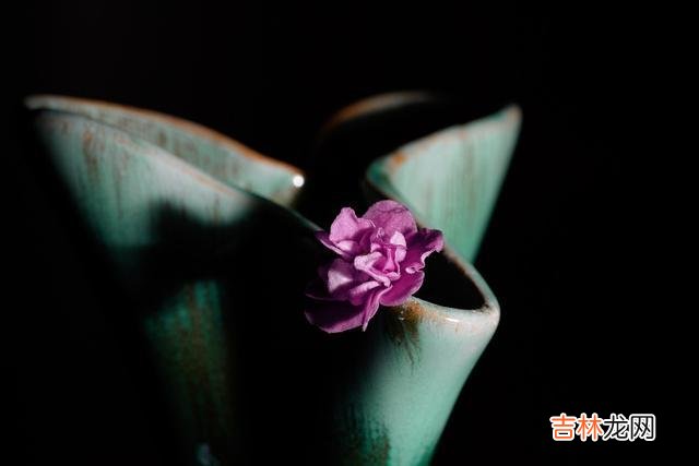 真正聪明的女人，往往不会说这两句话