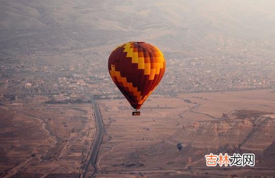 人与人之间相处 人际交往中,心眼极坏的人,往往会有这四种表现