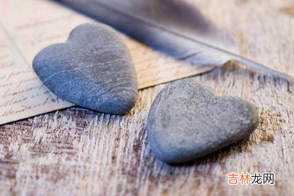 相比于恋爱而言 女儿出嫁前，做父母的，要打听清楚男方家庭的负债情况