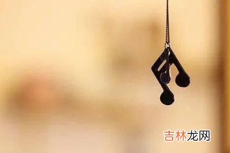 人与人之间的相遇 有人说，喜欢一个人是心动，爱一个人则是心定