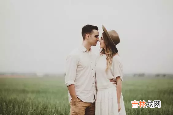 早晚有一天我们都会明白 你能跟对方共享以下三样东西时，你就知道，你遇到真爱了