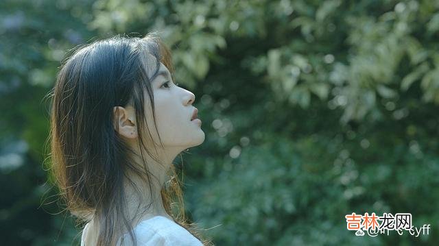 现实中 女人有没有动情，以下三个小细节可以看出来，别不信