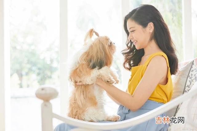 夫妻离婚 婚姻过得不幸福时，很多女人为了孩子只能隐忍，不愿意离婚