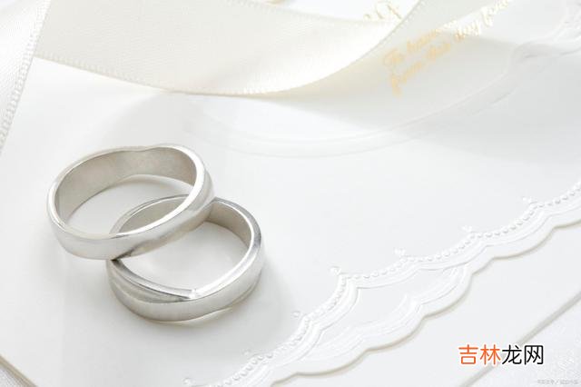 现在的婚姻早已不是女人们一辈子的追求。|女人们不想结婚了，受损害的其实是男人
