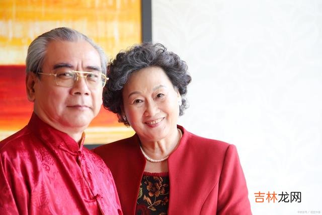 70岁的张大爷说 老伴才走了半个月，张大爷却开始想她了