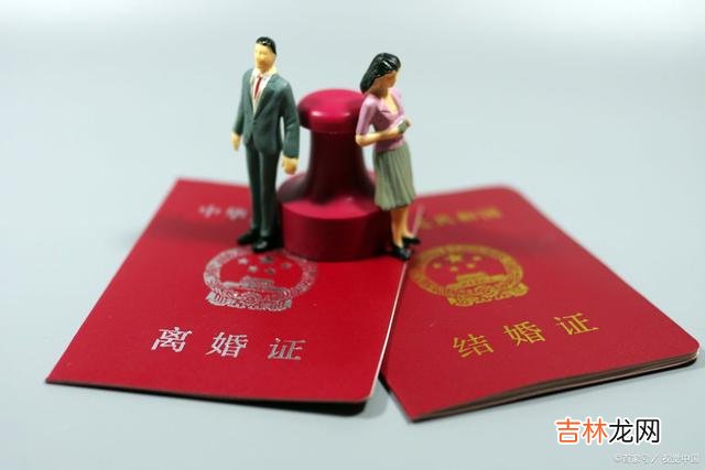 被出轨后，原配该怎么办，其实就两个选择