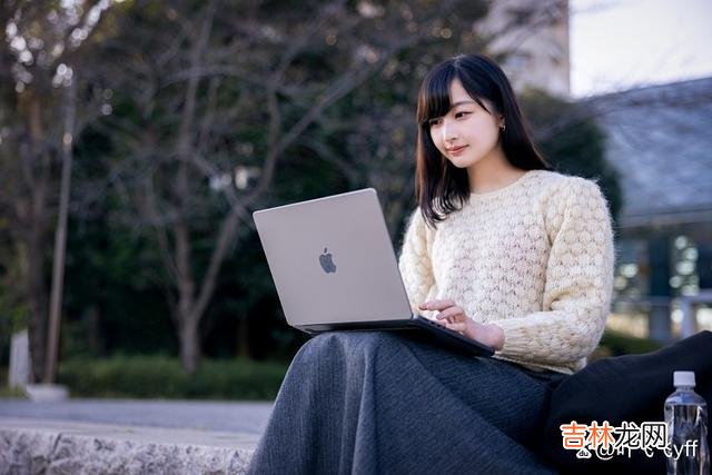 一个人有多么爱你 女人想念男人时，一般有这三个表现