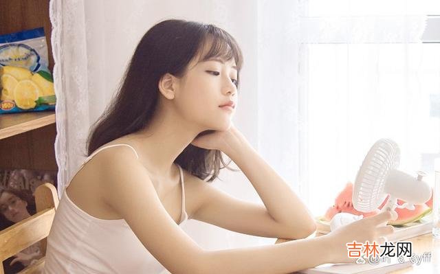 中年女人 中年女人有没有动情，一般微信上会有这3个“暗示”