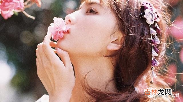 01邻居沈小姐和老公结婚9年 面对“无性婚姻”，女人一般都会这样做