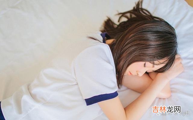 女人是不是随便 一个女人很“随便”，多半有以下三个表现，很难隐藏