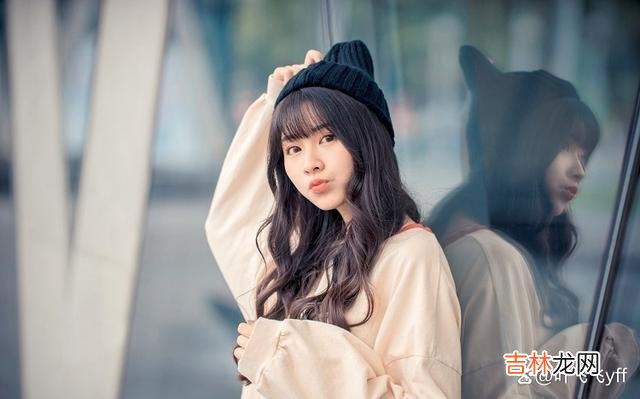 亦舒在《玫瑰的故事》里写：“两个人在一起生活 无论是夫妻还是情人，一旦相处出现这三种情况，就是缘分走到尽头