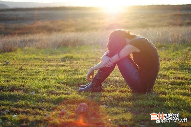 女人不能没有爱情 女人长期不碰男人，往往会有这三种“缺爱”的表现，很容易看出来