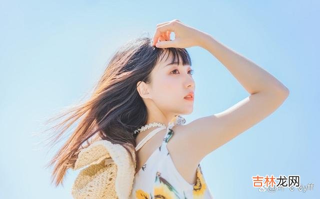 老话说：“树叶不是一天变黄的 女人一旦决定不爱了，就会特别绝情，对你不会留一丝念想