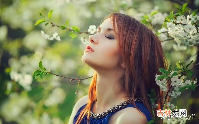 有人说：“女人对男人爱得越深 一个女人，若是频繁对你做以下三件事，往往爱你很深