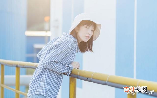 汤显祖说：“情不知所以 女人情到深处，一般不会拒绝男人的三个要求，别不懂
