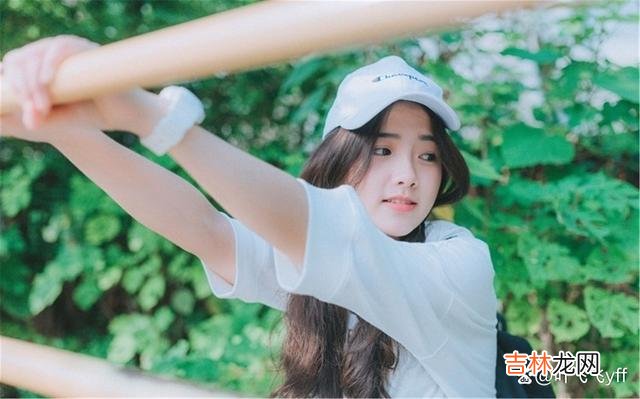 女人有以下三个反常的表现，不是讨厌你，多半是在暗恋你