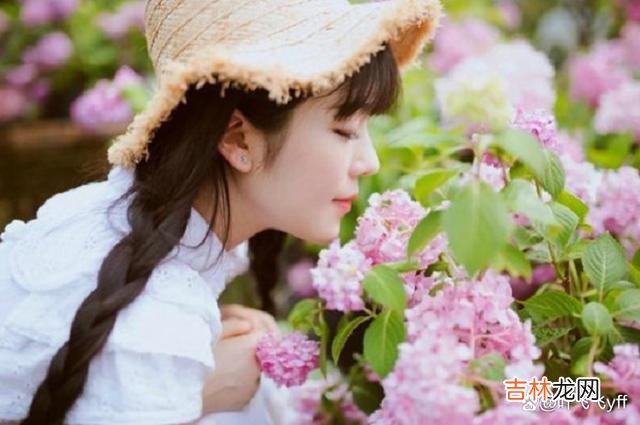 女人有以下三个反常的表现，不是讨厌你，多半是在暗恋你