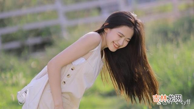 女人有以下三个反常的表现，不是讨厌你，多半是在暗恋你