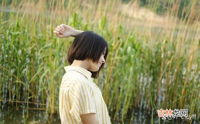 聊天 女人想跟你发生感情，在聊天时，一般会用这三句话来暗示你