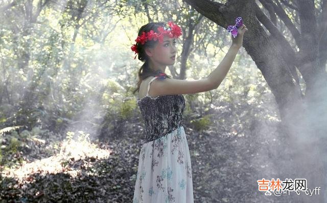 聊天 女人想跟你发生感情，在聊天时，一般会用这三句话来暗示你