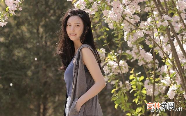 张小娴说：“深情是我承担不起的重担 女人彻底放下一个异性后，大都会有这三个表现，男人别再纠缠