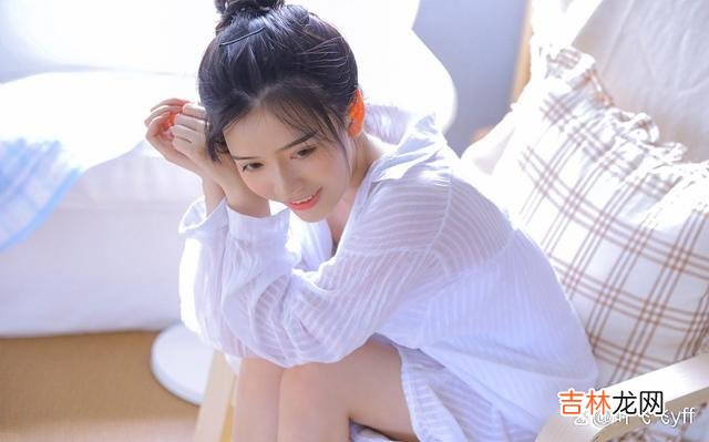 张小娴说：“深情是我承担不起的重担 女人彻底放下一个异性后，大都会有这三个表现，男人别再纠缠
