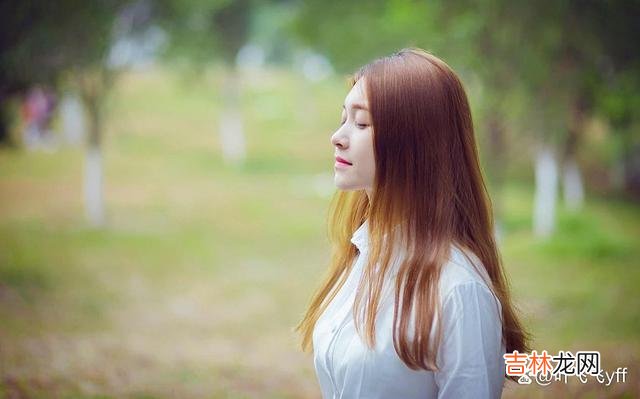 刘同有句话 女人心里忘不掉你，一般不会说出来，而是默默去做这三件事