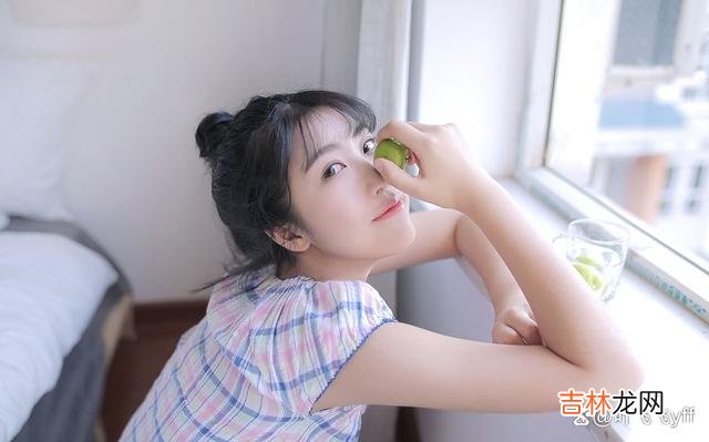 几米说：“热恋时在大树上狠狠刻下爱的记号 一个女人即将要离开你，才会有这三个表现，男人一定要引起重视