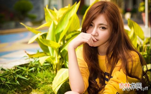 巴尔扎克说：“既然失恋 一个女人对你绝情的样子，不是纠缠不休，而是这样对你