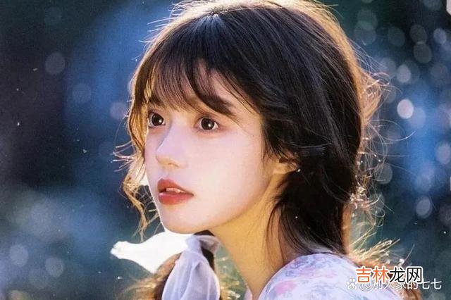 /1/大家都知道 女人发出这5个“信号”，摆明了想要让你“追”，别不明白了