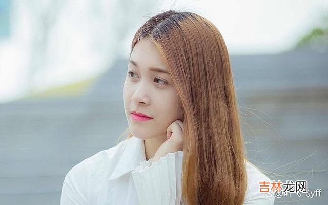 女人到了中年 40岁过后的女人，还有异性来撩拨，往往有这三个加分项