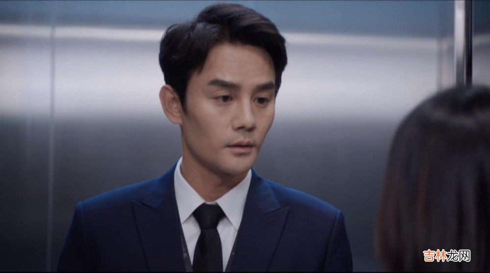 向风而行：同样是美男，李语珩为何选的是乔正宇，而不是顾南亭？
