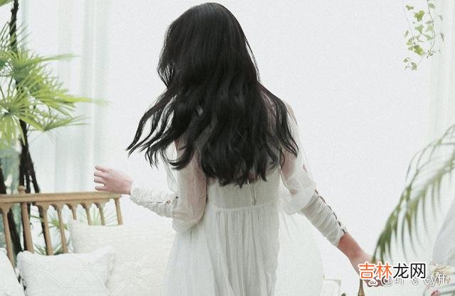 有人曾经问我:“女人到底最在意男人的什么条件?”可能 在感情里,女人真正在意的,不是男人的钱,而是这三个硬性条件