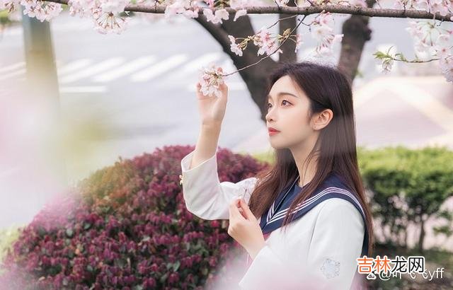 极度虚伪的男人，身上有这三个特征，女人再爱也要远离