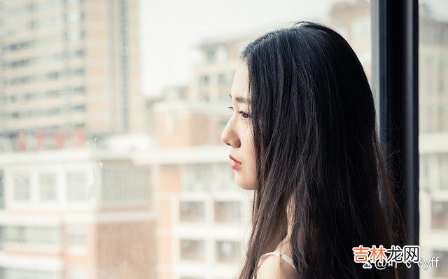 《星之碎片》里写：“无论怎么样 女人经历的异性多了，八成会留下痕迹