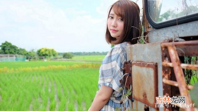 小仲马说：“女人有时候会容许别人欺骗她们的爱情 在男人面前，你要做一个高贵的女人，千万不要让自己变得廉价
