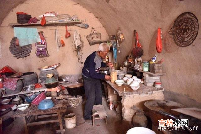 谈到“丁克” 一般来说，丁克族到了晚年，可能会面临三个困境