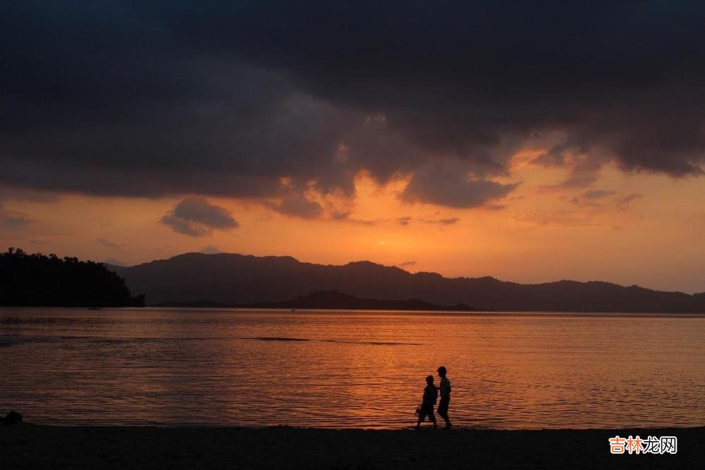 婚姻生活中,比背叛更可怕的是“婚内单身”