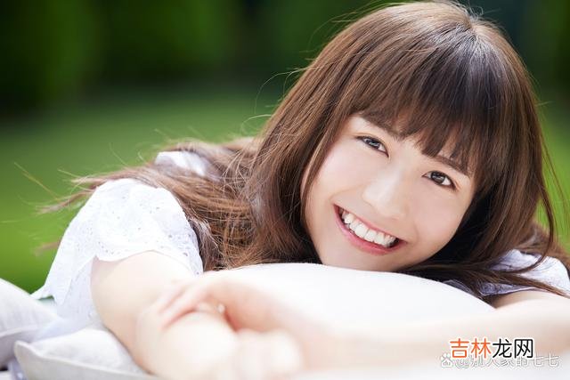 /1/后台经常陆续都会有男性朋友粉丝抱怨或者吐槽道：说现在的女孩纸太难懂...|微信聊天，你经常给喜欢的那个她发这“3个字”，让她喜欢上你