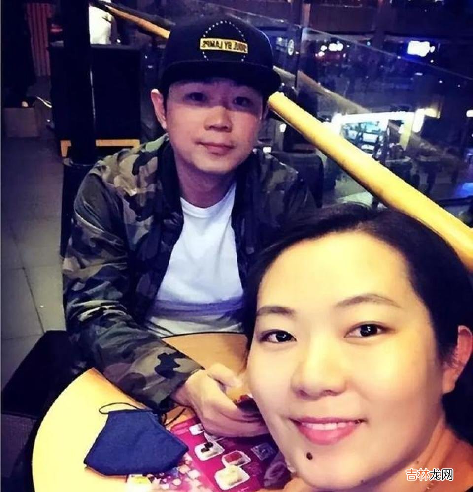 大鹏被曝婚变，再婚生有一子，与前妻是大学同学